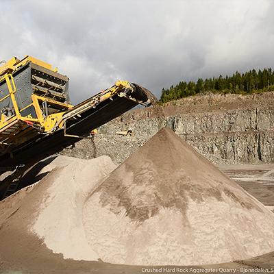 Photo: Sand and machine